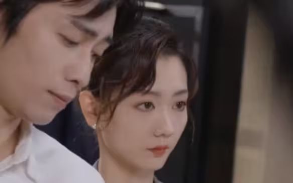 捡个总裁当老公 第1-30集